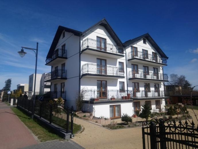 Pokoje Goscinne Draga Wladyslawowo Exterior foto
